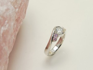 婚約指輪、ダイヤモンドリフォーム、エンゲージリング、ピンクダイヤ、オーダーメイド