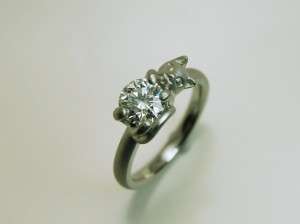 エンゲージリング、婚約指輪、ダイヤモンド、プラチナ、オーダーメイドジュエリー、ジュエリーリフォーム
