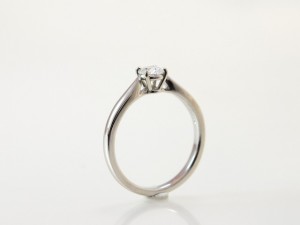 婚約指輪、エンゲージリング、ダイヤモンド、ソリテール、オーダーリング、0.3カラットアップ