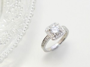 ジュエリーリフォーム、立爪エンゲージリング、婚約指輪、オーダーメイドジュエリー、ダイヤモンド、ハーフエタニティー