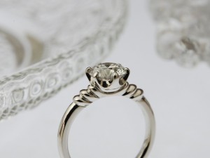 ダイヤモンド、1カラットアップ、持ち込み、エンゲージリング、婚約指輪、セミオーダーメイド、pt900