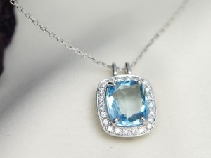 アクアマリン 1.061ct ソーティング付き ルース ３月誕生石