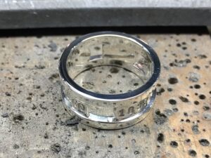 パール ダイヤモンド プラチナ PT900 リング サイズ直し 白真珠 溶接後 パール ダイヤモンド プラチナ PT900 リング サイズ直し 白真珠 溶接後