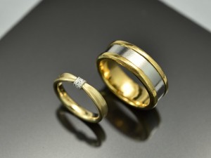 ペアリング、マリッジリング、コンビジュエリー、結婚指輪、フルオーダーメイド、世界に一つ、ｺﾞﾛｰｽﾞデザイン、リボンデザイン
