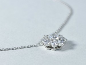 ダイヤモンド、取り巻きペンダント、ハイジュエリー、フルオーダーメイド、ジュエリーリフォーム、ハリーウィンストンタイプ、プラチナ950