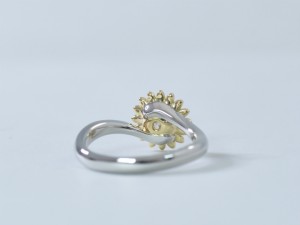 フルオーダーメイド、ダイヤモンド、エンゲージリング、婚約指輪、トリプルエクセレント、ひまわりモチーフ